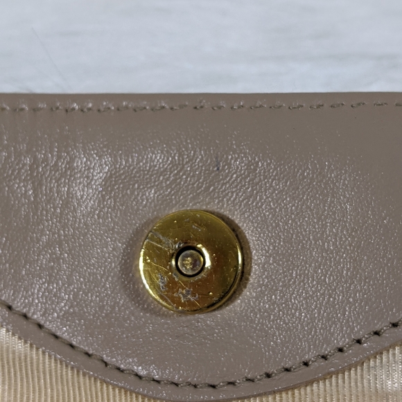 Vtg 80's Evan Picone Beige Leather Clutch - Picture 9 of 10